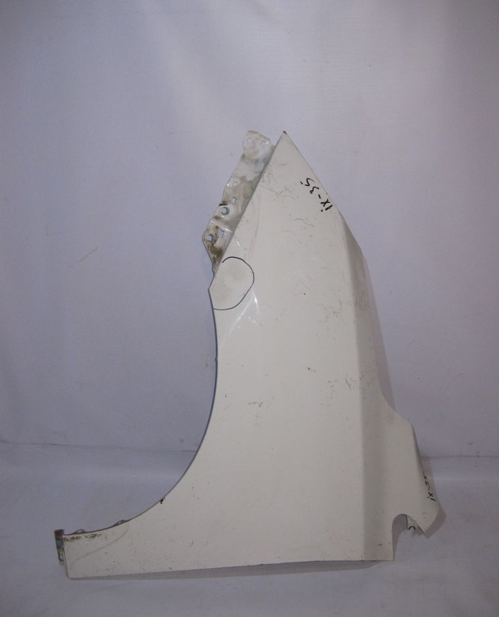 Крыло переднее левое Hyundai IX35 (вмятина) (скл-3)