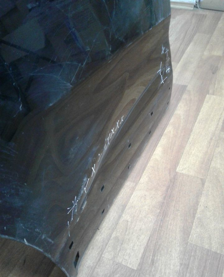 Дверь задняя правая Kia Sorento 2 (вмятины)