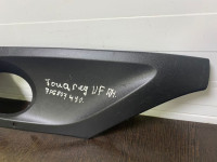 Решетка противотуманной фары правая Volkswagen Touareg 2 дорестайлинг 2010 OEM 7P6807490