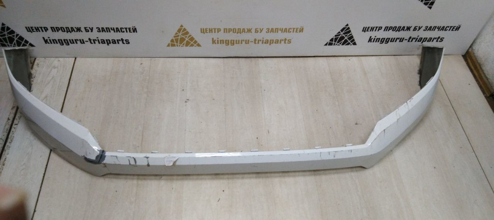 Бампер передний Volkswagen Crafter 2 2017> oem 7C0807819A Бампер передний Volkswagen Crafter 2 2017> oem 7C0807819A