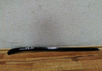 Молдинг лобового стекла правый Hyundai Santa Fe (13&gt;)