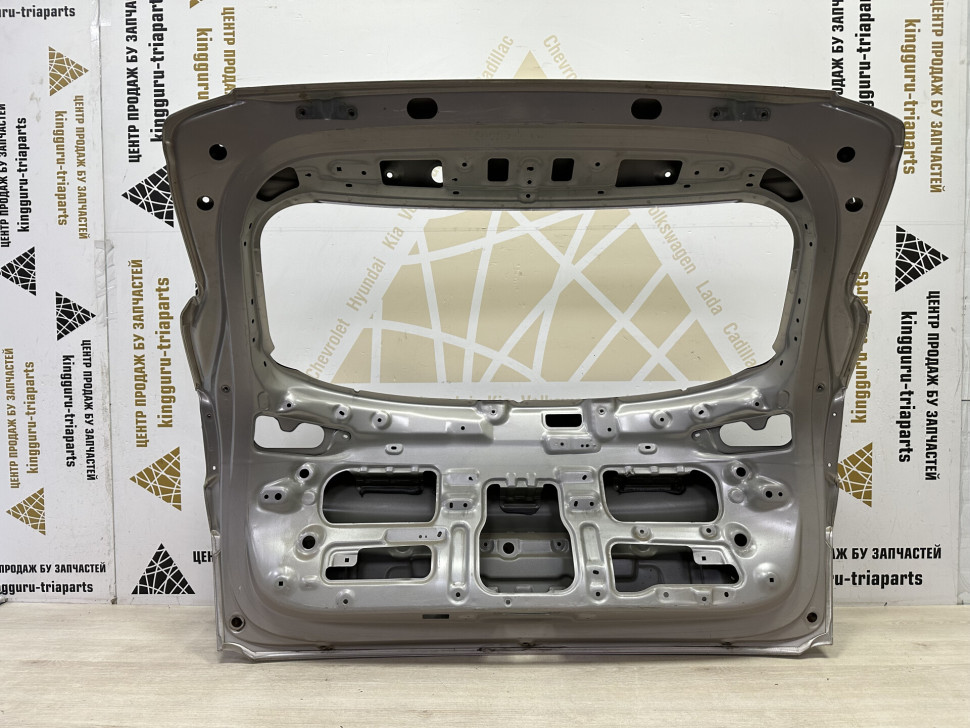 Крышка багажника Hyundai Tucson 3 Дорестайлинг 2015-2018 oem 73700D7000 Крышка багажника Hyundai Tucson 3 Дорестайлинг 2015-2018 oem 73700D7000