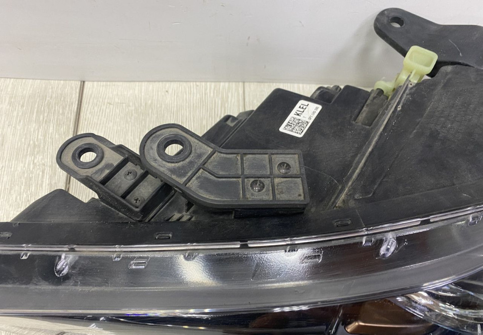 Фара левая Genesis G70 LED 2017 oem 92101G9130 Фара левая Genesis G70 LED 2017 oem 92101G9130