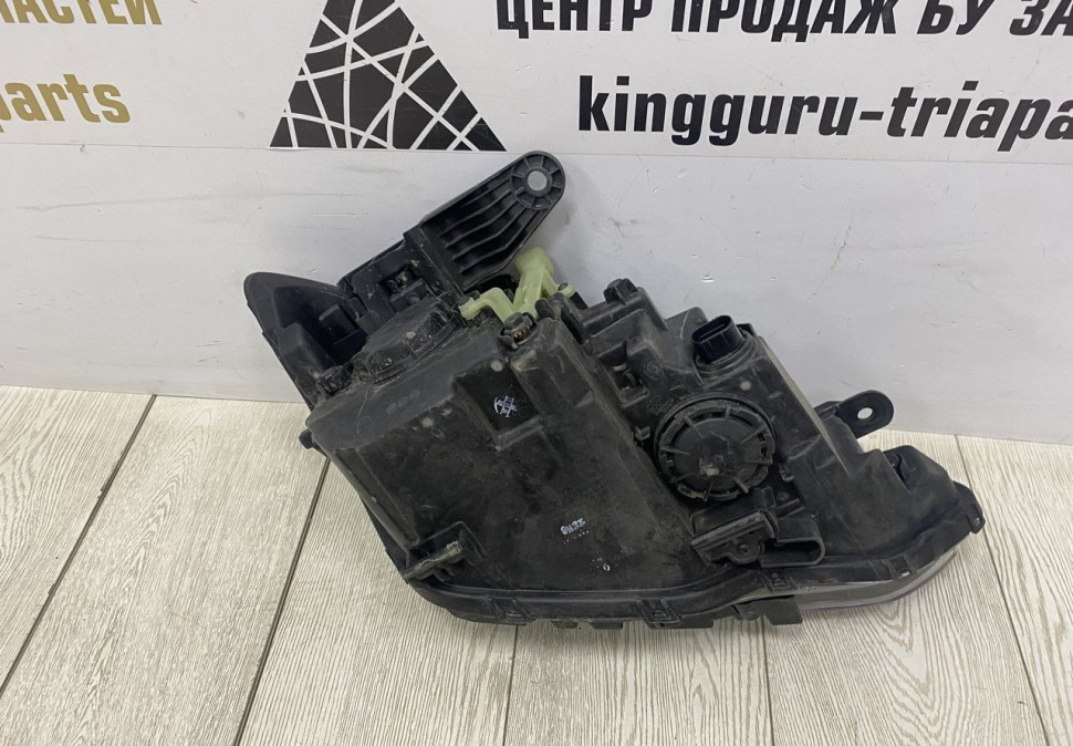 Фара левая Genesis G70 LED 2017 oem 92101G9130 Фара левая Genesis G70 LED 2017 oem 92101G9130