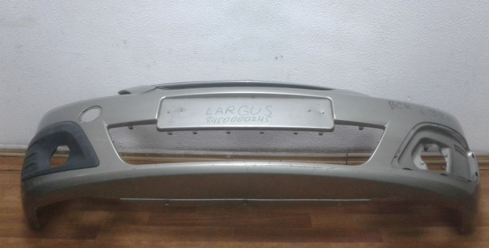 Бампер передний Lada Largus oem 8450000245 (трещина) (скл-3)