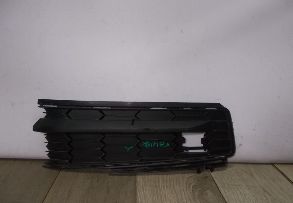 Решетка переднего бампера левая бу Skoda Kodiaq OEM 565807367
