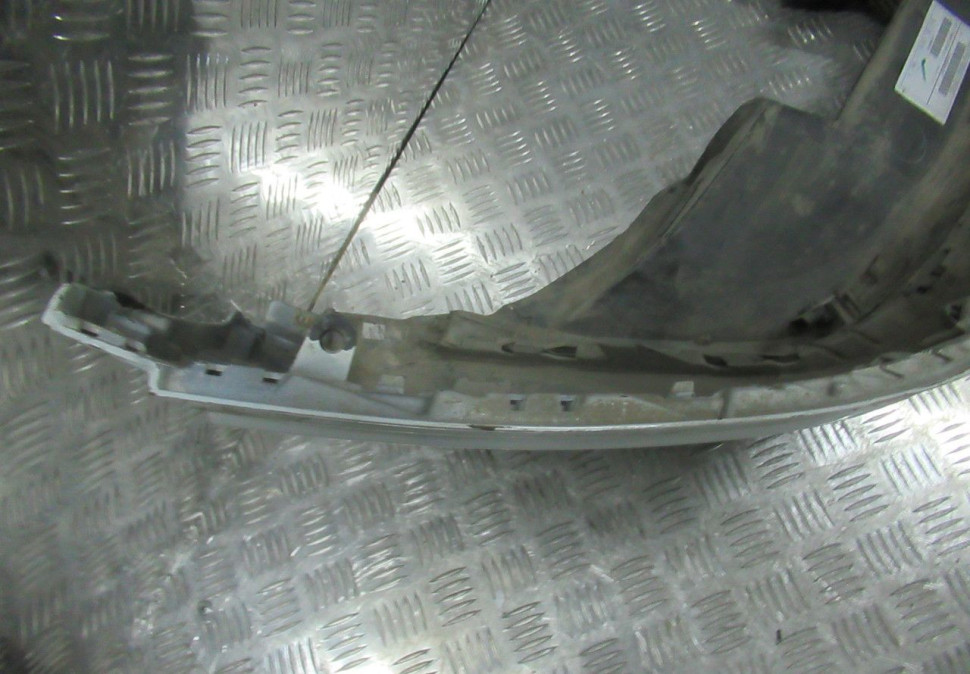 Спойлер заднего бампера Volkswagen Tiguan 2 R-Line oem 5na807521