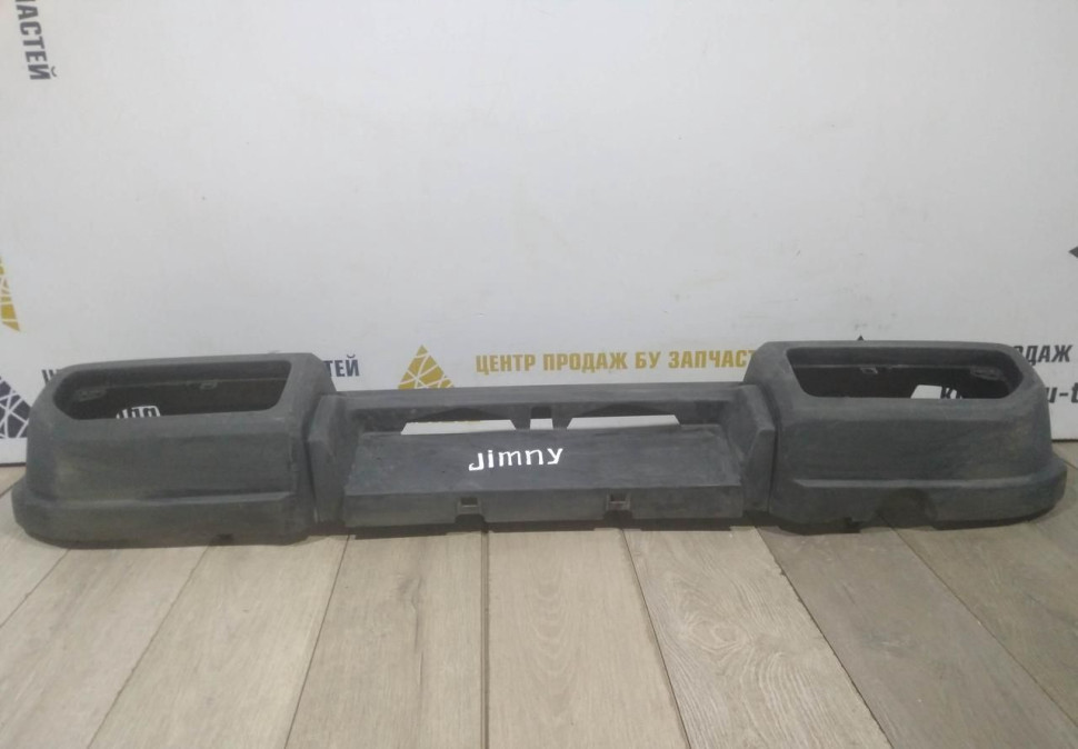 Бампер задний бу Suzuki Jimny FF OEM 7181178R10