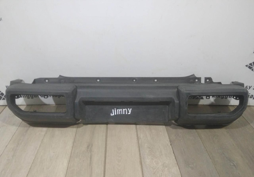 Бампер задний бу Suzuki Jimny FF OEM 7181178R10