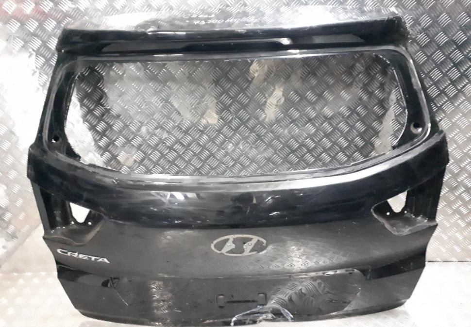 Крышка багажника Hyundai Creta oem 73700M0000