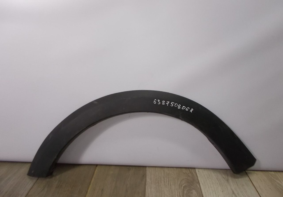 Молдинг крыла передний левый бу Renault Sandero Stepway 2 OEM 638750806R