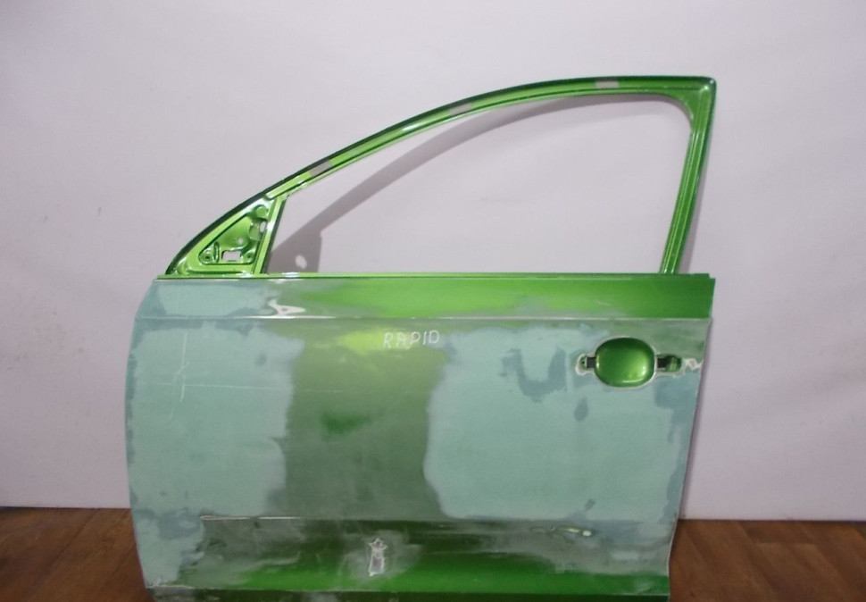 Дверь передняя левая бу Skoda Rapid OEM 5JA831051B