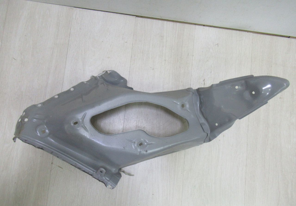 Суппорт фонаря правый Hyundai Solairs 1 рест oem 715854l300