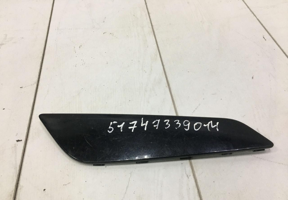 Накладка крыла передняя правая BMW 5 G30 OEM 51747339014