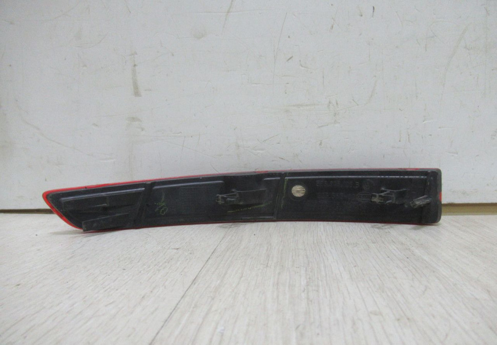 Катафот бампера правый Volkswagen Jetta 6 рестайлинг 2015 OEM 5C6945106B