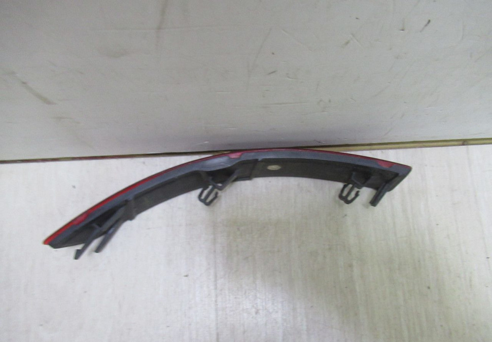 Катафот бампера правый Volkswagen Jetta 6 рестайлинг 2015 OEM 5C6945106B