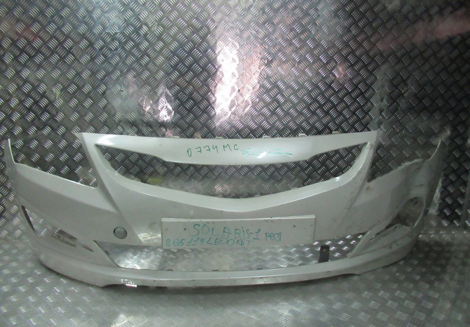 Бампер передний Hyundai Solaris 1 рест (14-17) oem 865114L500 (вмятины,мал.трещины)