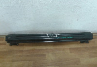 Усилитель заднего бампера Skoda Octavia A7 oem 5E5807305C (вмятина)