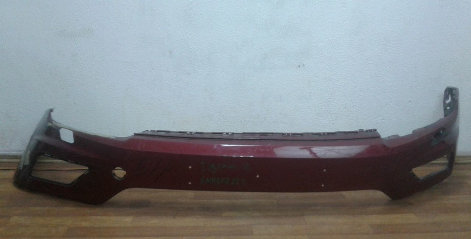 Бампер передний Volkswagen Tiguan 2 oem 5nr807221 (скл-3)