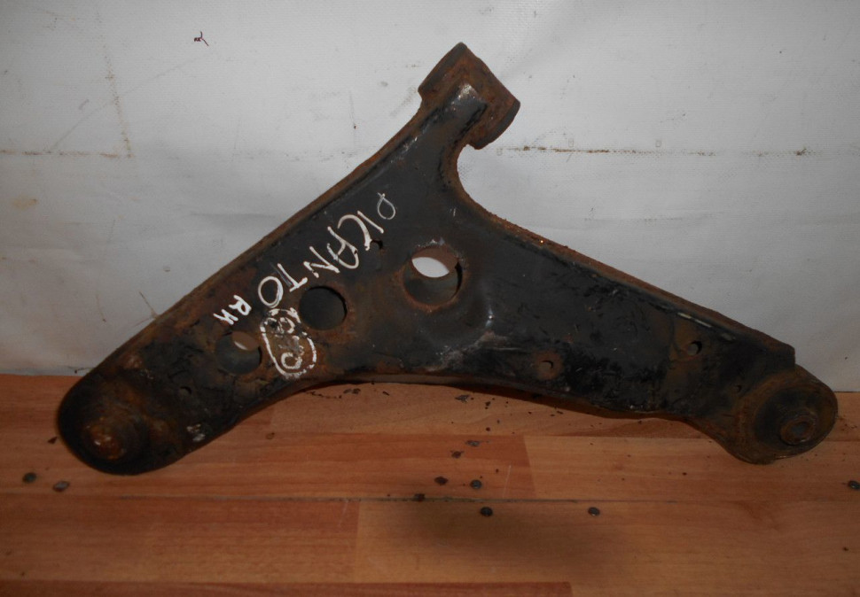 Рычаг Пер прав Kia Picanto 05-