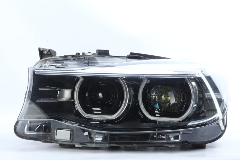 Фара ЛЭД LED левая бу BMW 3 F34 GT OEM 63117498925