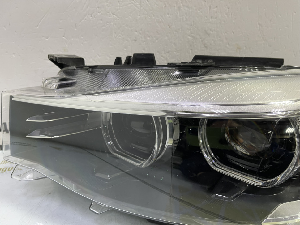 Фара ЛЭД LED левая бу BMW 3 F34 GT OEM 63117498925