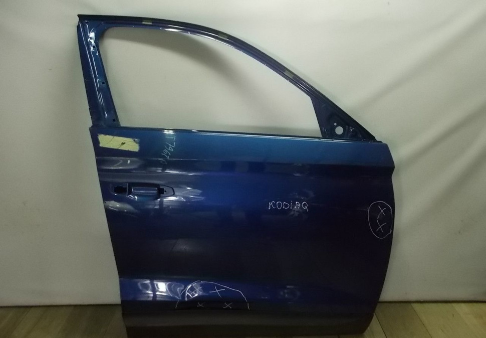 Дверь передняя правая бу Skoda Kodiaq OEM 565831056