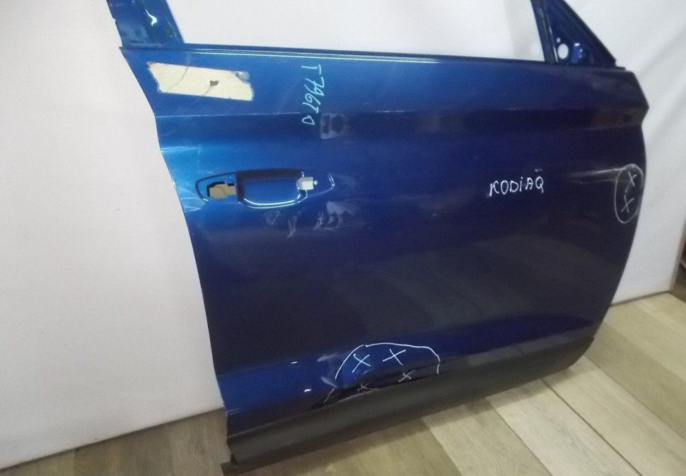 Дверь передняя правая бу Skoda Kodiaq OEM 565831056