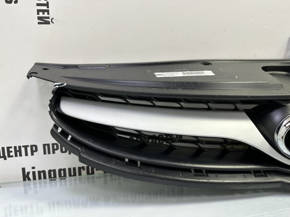 Решётка радиатора Hyundai Elantra 5 MD дорестайлинг OEM 865113X000
