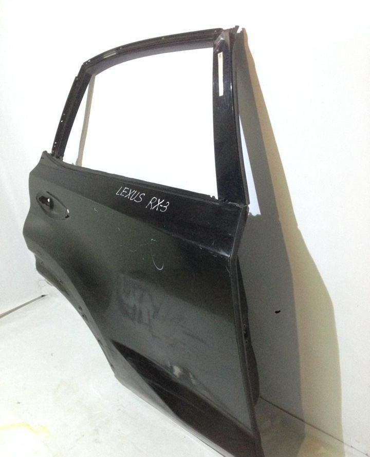Дверь задняя правая Lexus NX 200 oem 6700378020 (скл-3)