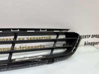 Решетка переднего бампера Hyundai Santa Fe 3 рестайлинг 2015 OEM 865602WAA0