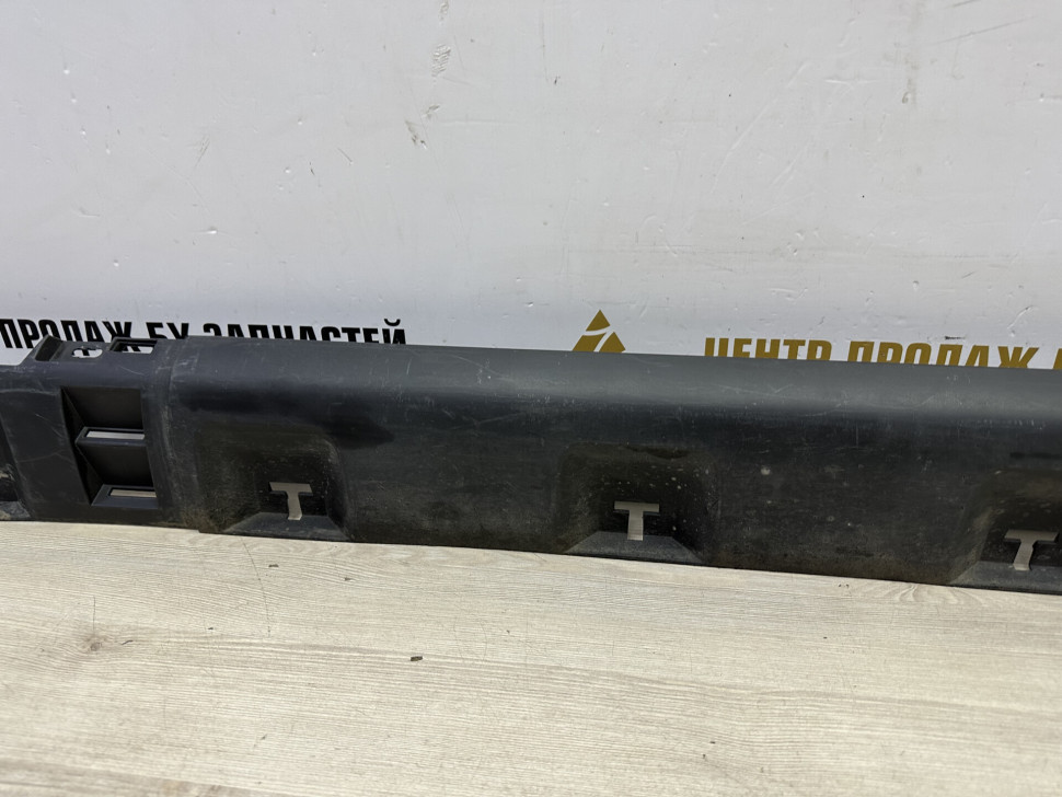 Порог правый бу Renault Sandero Stepway 2 OEM 764266165R