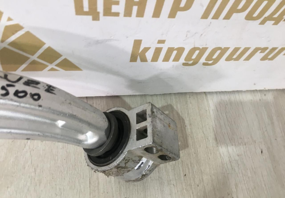 Рычаг правый Chevrolet Cruze 2009-2015 oem nsp0113272606 Рычаг правый Chevrolet Cruze 2009-2015 oem nsp0113272606