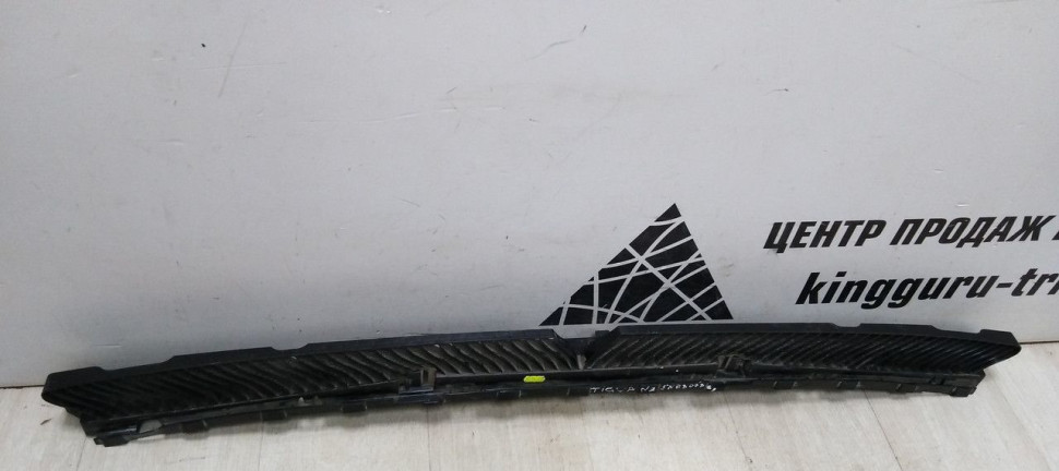 Кронштейн заднего бампера Volkswagen Tiguan 2 (17-20) oem 5nr807863