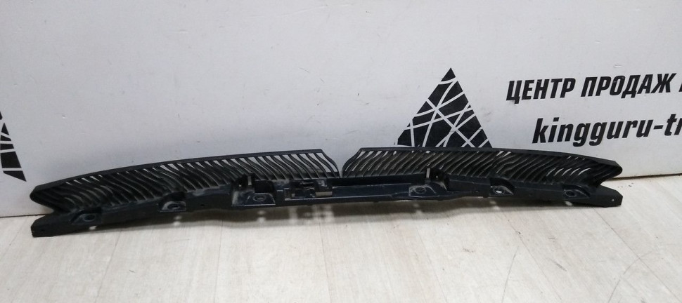 Кронштейн заднего бампера Volkswagen Tiguan 2 (17-20) oem 5nr807863