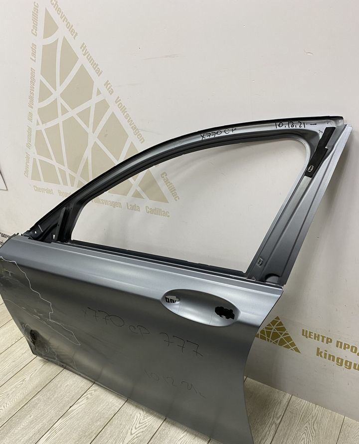 Дверь передняя левая BMW 7 G11 OEM 41517423699 Дверь передняя левая BMW 7 G11 OEM 41517423699