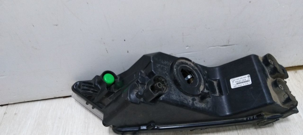 Противотуманная фара правая Volkswagen Tiguan 2 2017> oem 5na941700b Противотуманная фара правая Volkswagen Tiguan 2 2017> oem 5na941700b