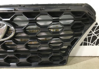 Решетка радиатора Hyundai Santa Fe 4 2018 oem 86350S1110