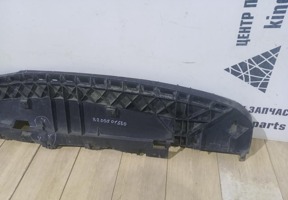 Защита переднего бампера Renault Kangoo 2 OEM 8200501560 Защита переднего бампера Renault Kangoo 2 OEM 8200501560