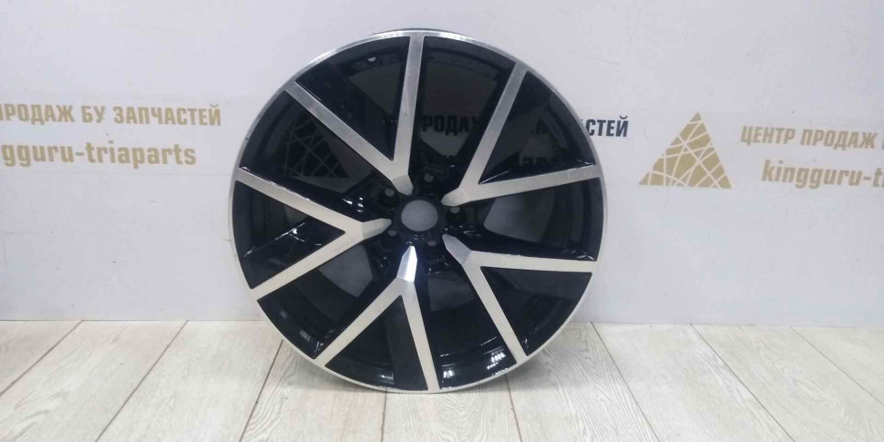 Диск литой R20 Volkswagen Touareg 3 2018 oem 760601025R