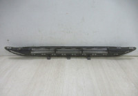 Решетка переднего бампера Hyundai Solaris 2 oem 86561H5000