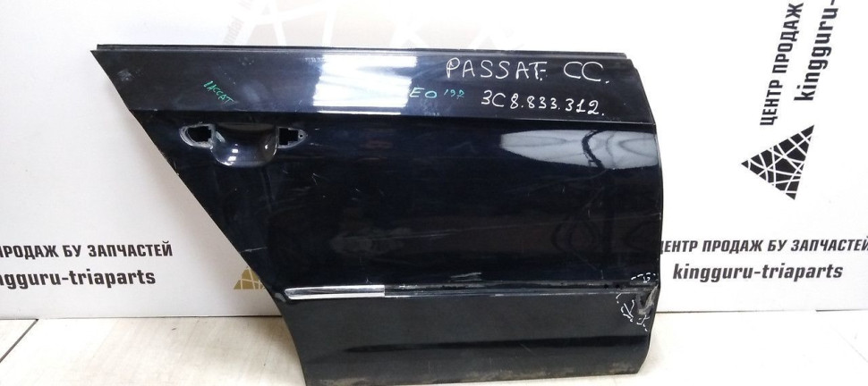 Дверь задняя правая Volkswagen Passat CC (11-15) oem 3C8833312