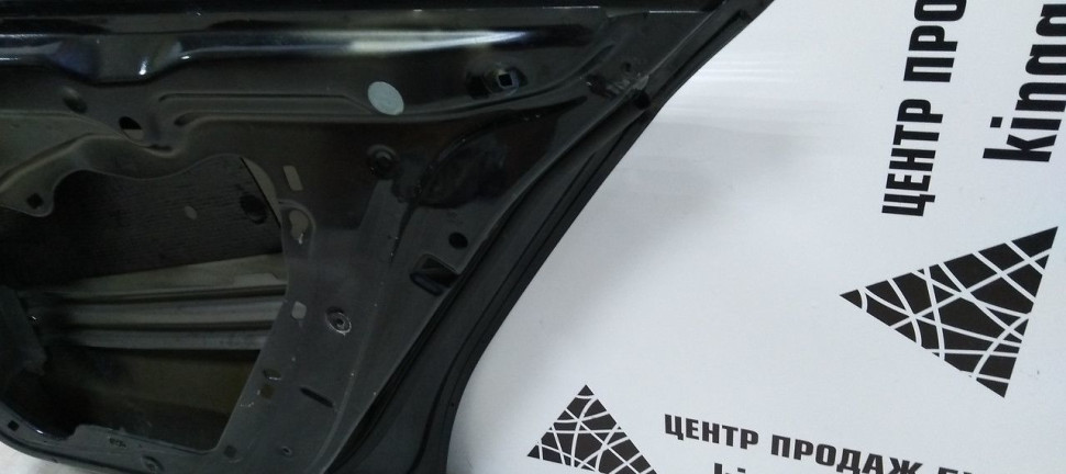 Дверь задняя правая Volkswagen Passat CC (11-15) oem 3C8833312 Дверь задняя правая Volkswagen Passat CC (11-15) oem 3C8833312