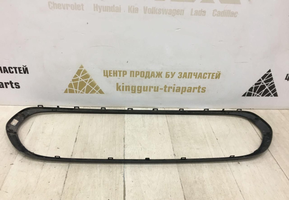 Молдинг решетки переднего бампера Mini Cooper F56 OEM 51137449207 Молдинг решетки переднего бампера Mini Cooper F56 OEM 51137449207