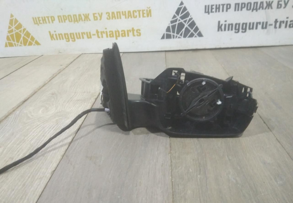 Корпус зеркала правый 6 пин бу Skoda Rapid рестайлинг OEM 5JB857502J
