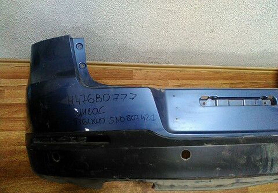 Бампер задний Volkswagen Tiguan oem 5n0807421