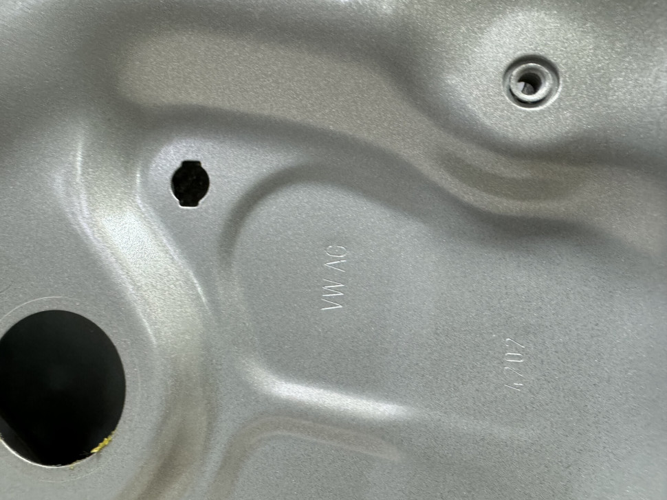 Дверь задняя правая Volkswagen Tiguan 2 2016 OEM 5NA833056L