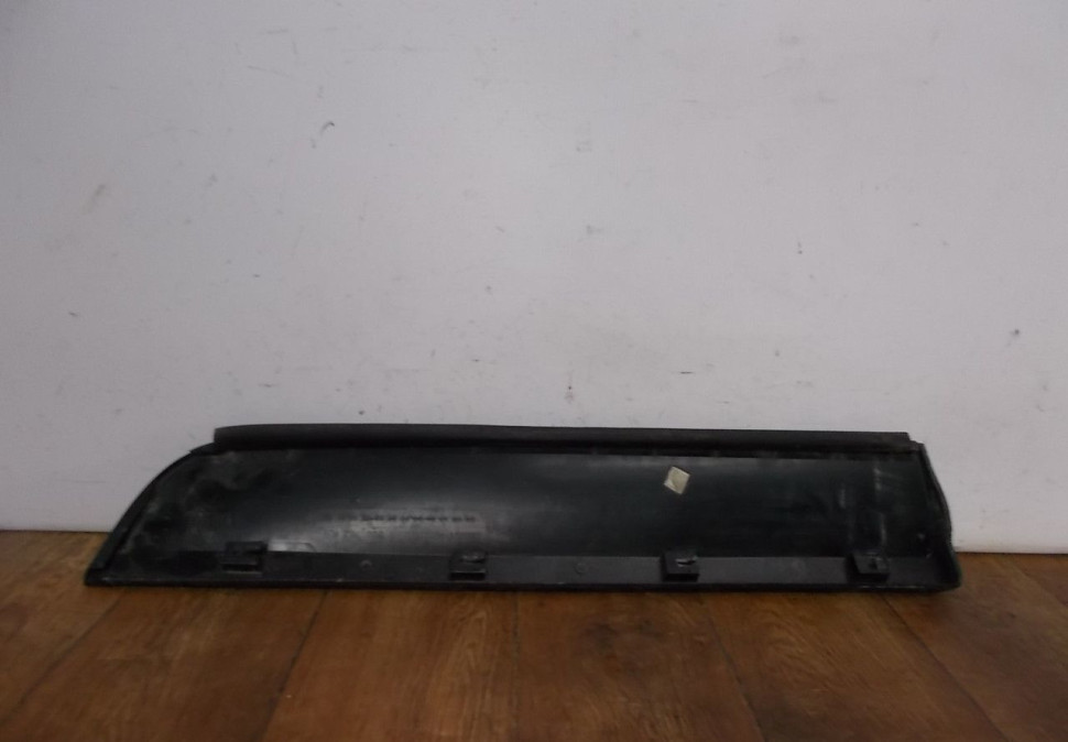 Молдинг двери задний правый бу BMW X3 F25 OEM 51137205782 Молдинг двери задний правый бу BMW X3 F25 OEM 51137205782