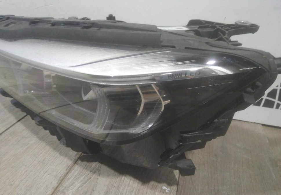 Фара ЛЭД LED адаптивная левая бу BMW 7 G11 рестайлинг OEM 63119450225