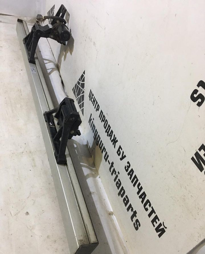 Подножка левая электрическая Range Rover 3 Vogue oem VPLMP0041 (скл-3)